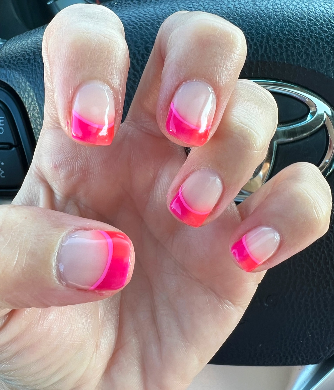 The Nail Room LLC logo